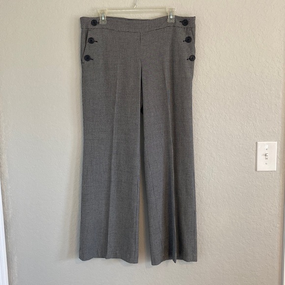 LOFT Pants - Love love love these “Marisa” pants! Gently worn - very flattering!!